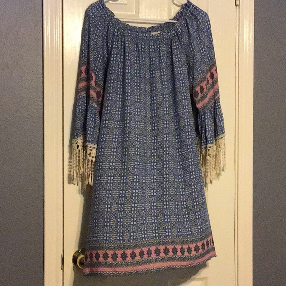 Long sleeve multi color dress with fringe sleeves